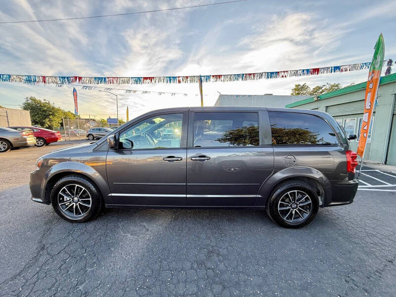 2016 Dodge Grand Caravan SXT