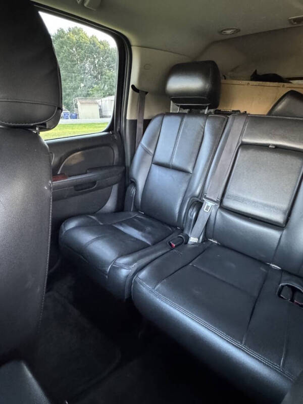 2012 Chevrolet Suburban LT