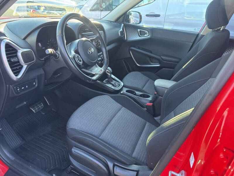 2020 Kia Soul GT-Line