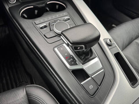 2017 Audi A4 2.0T quattro Premium