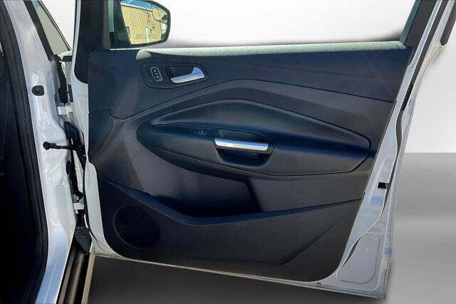 2017 Ford C-MAX Hybrid SE