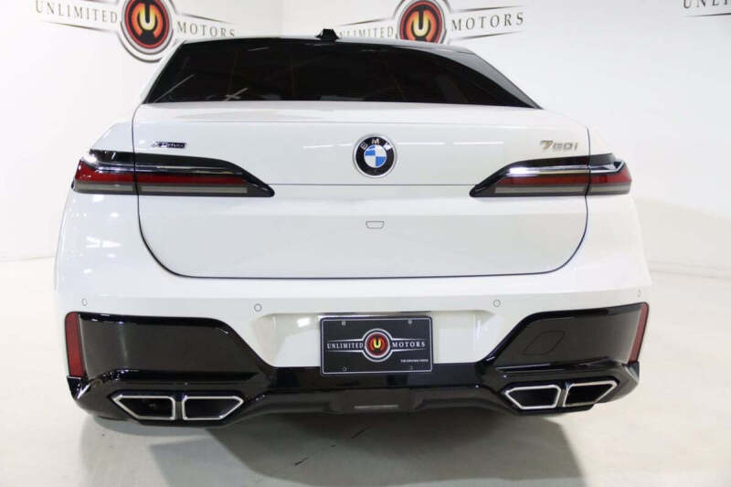 2023 BMW 7 Series 760i xDrive