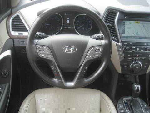 2017 Hyundai Santa Fe SE Ultimate