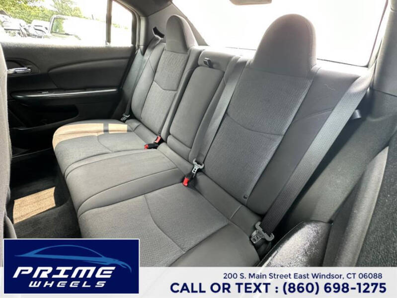 2013 Chrysler 200 LX