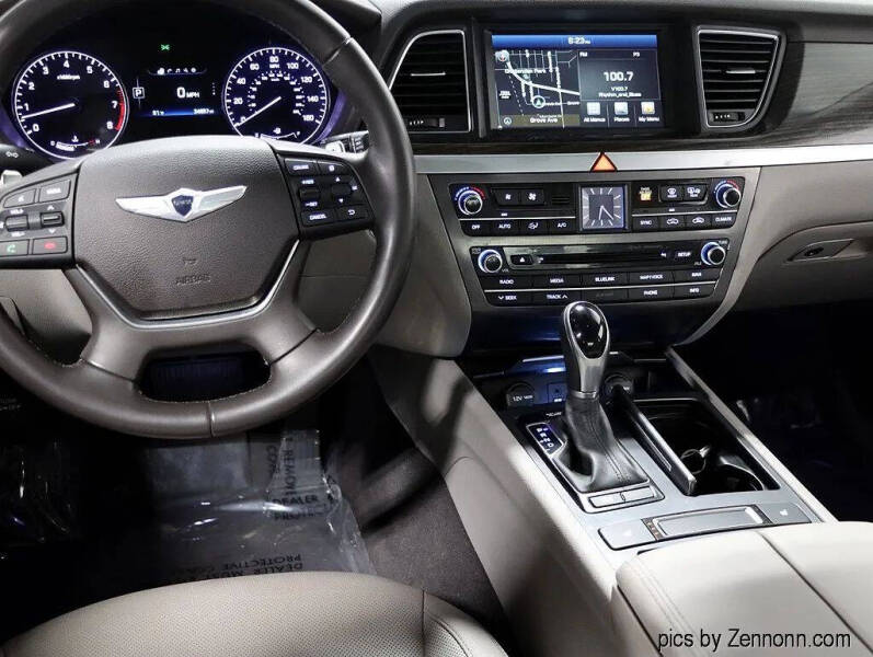 2015 Hyundai Genesis