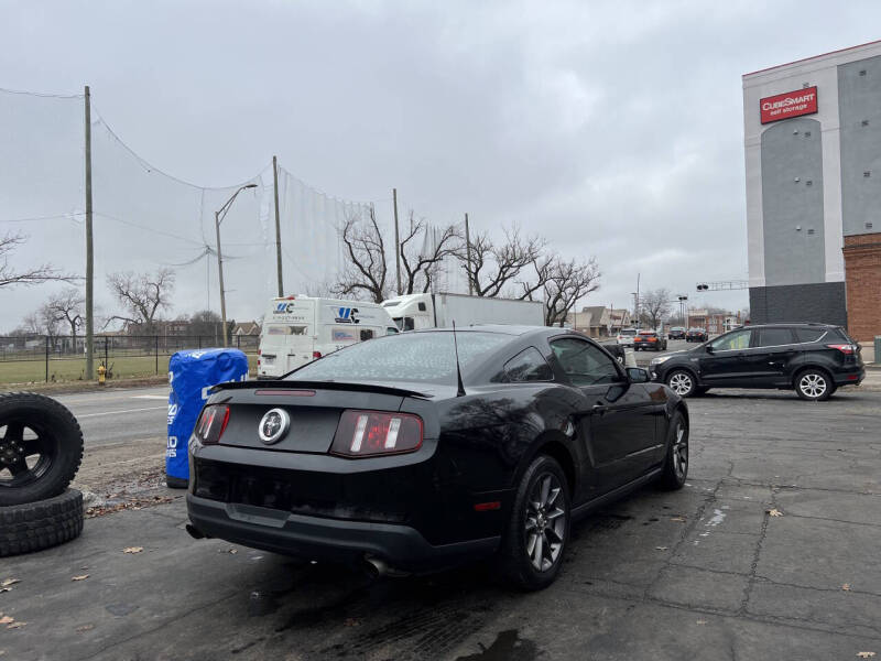 2011 Ford Mustang V6 Premium