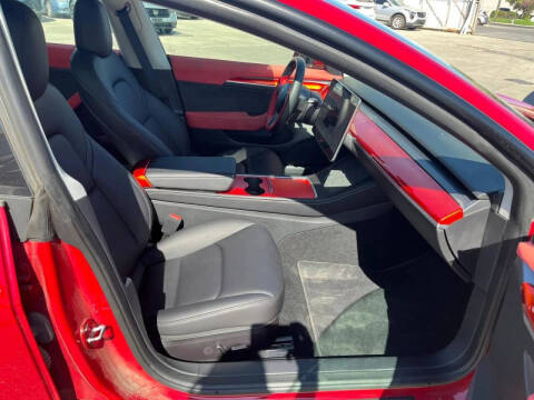 2022 Tesla Model 3 Long Range