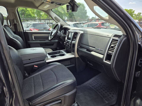 2019 RAM 1500 Classic SLT