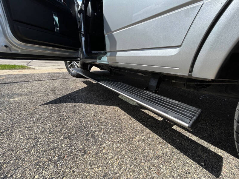 2017 Lincoln Navigator Select