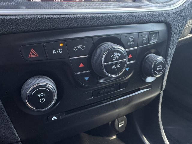 2013 Dodge Charger SXT Plus