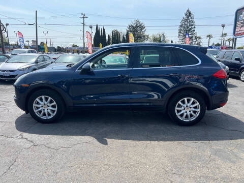 2012 Porsche Cayenne Tiptronic