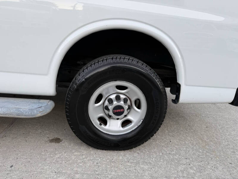 2018 GMC Savana 2500