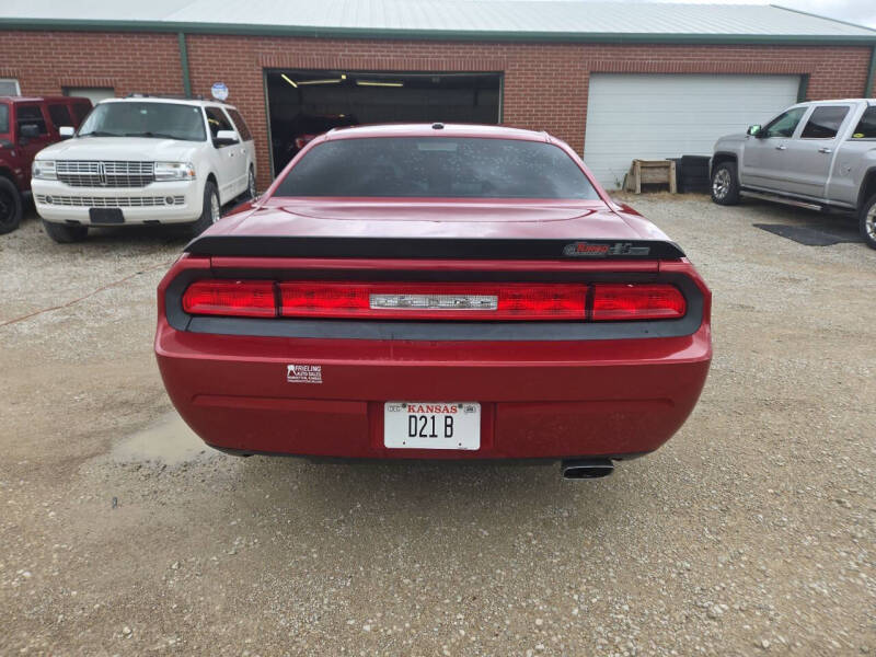 2009 Dodge Challenger SE