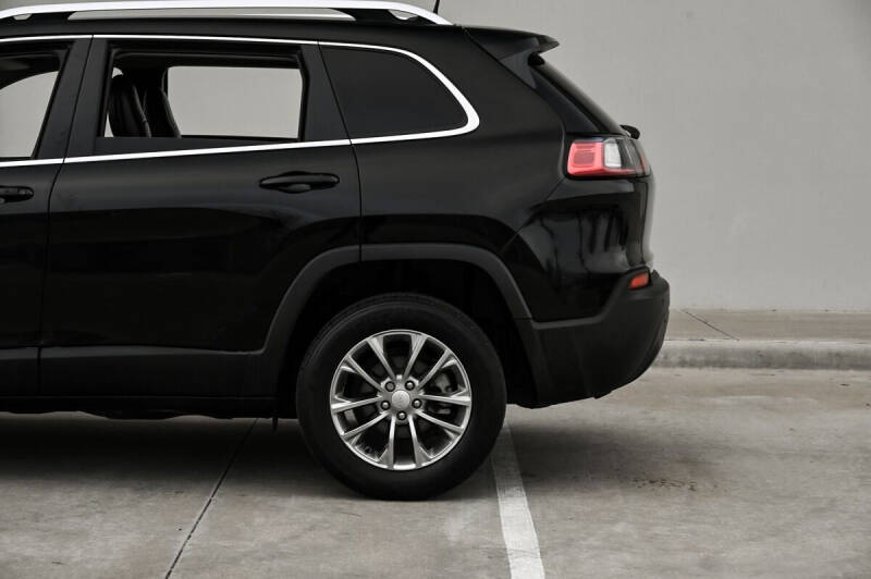 2021 Jeep Cherokee Altitude