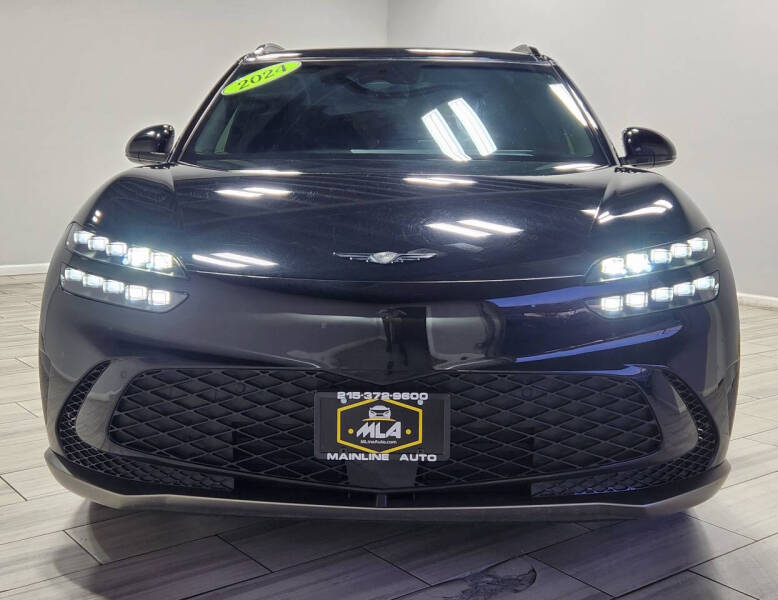 2025 Genesis GV60 Standard