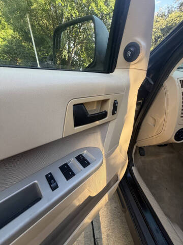 2011 Ford Escape XLT