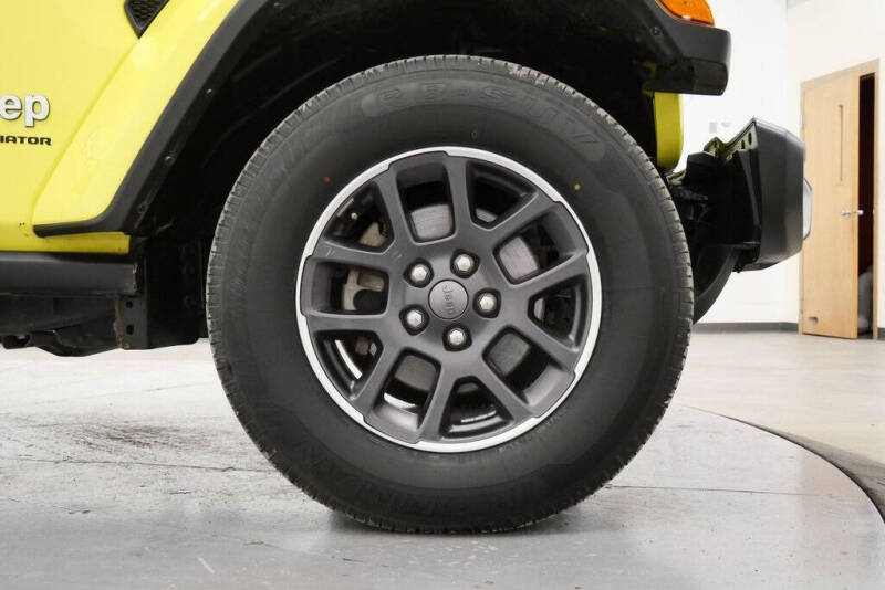 2023 Jeep Gladiator Overland