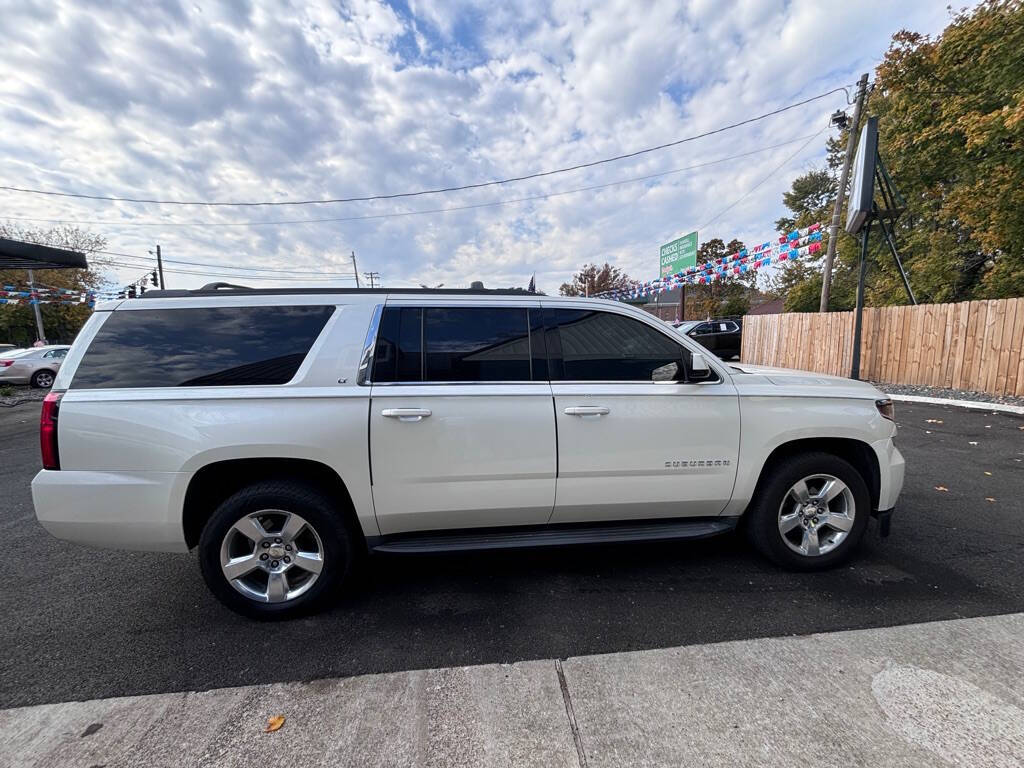 2015 Chevrolet Suburban for sale at Michael Johnson @ Allens Auto Sales Hopkinsville in Hopkinsville, KY