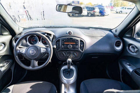 2011 Nissan JUKE S
