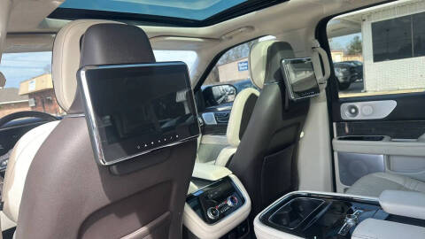 2018 Lincoln Navigator L Black Label