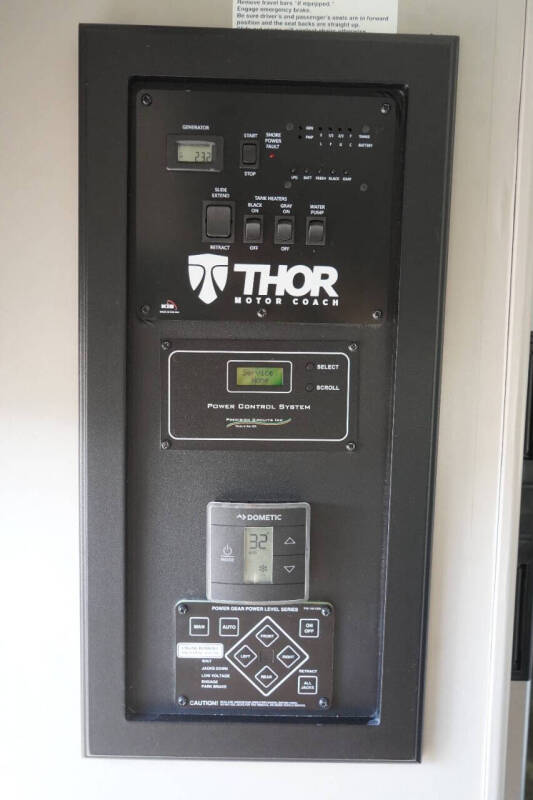 2023 Thor Motor Coach Quantum