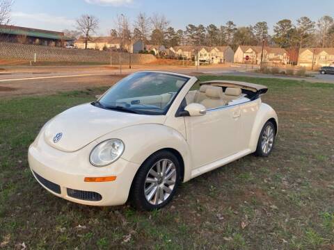 2008 Volkswagen New Beetle Convertible for sale at A & A AUTOLAND in Woodstock GA
