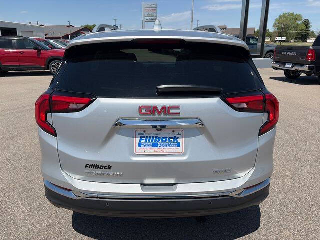 2021 GMC Terrain SLT