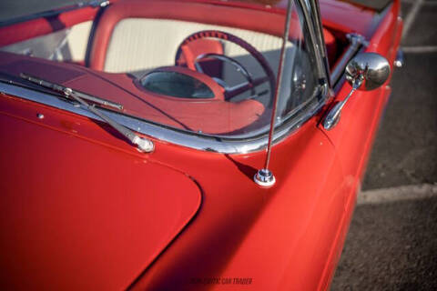 1956 Ford Thunderbird