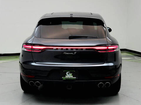 2021 Porsche Macan S