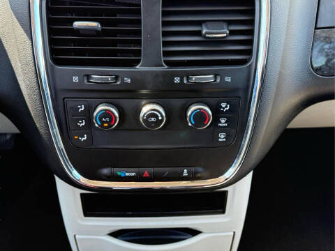 2014 Dodge Grand Caravan American Value Package