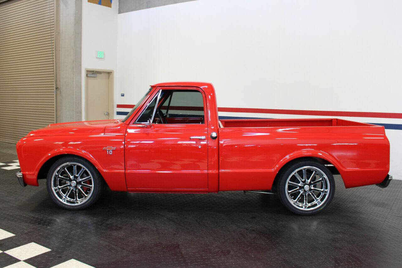 1967 Chevrolet C/K 10 Series 13