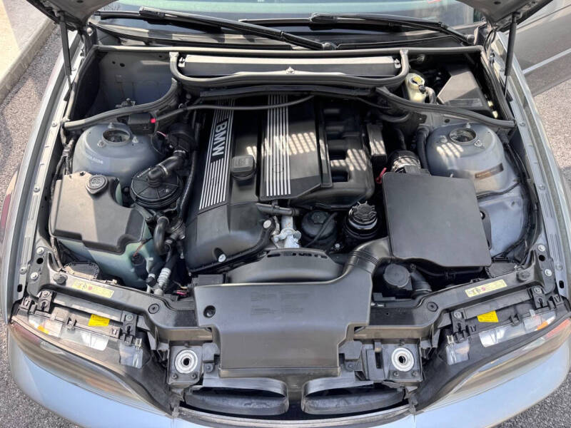 2004 BMW 3 Series 325Ci