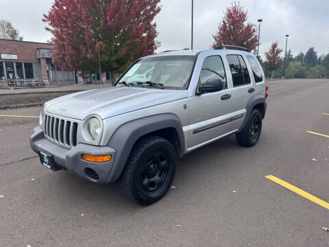 2004 Jeep Liberty for sale at ALPINE MOTORS in Milwaukie OR