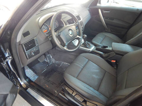 2005 BMW X3 2.5i