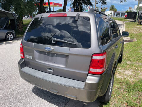 2010 Ford Escape XLT