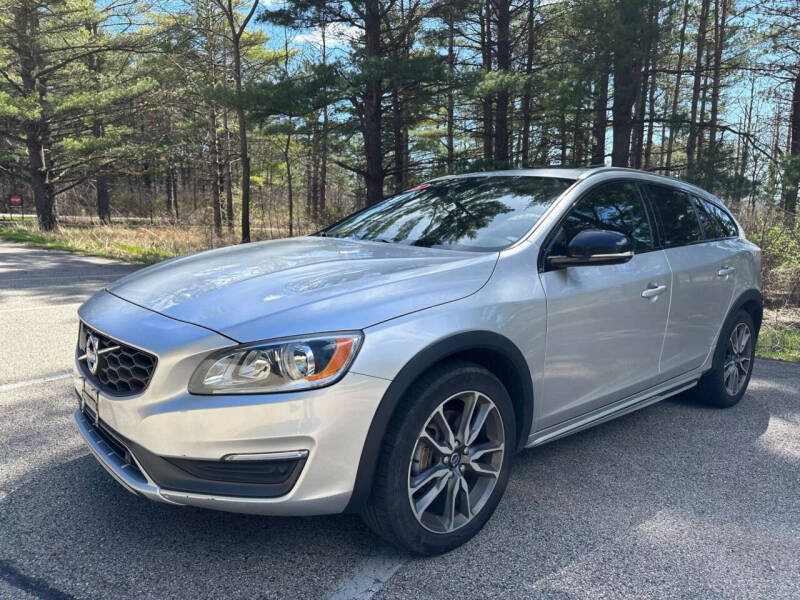 2015 Volvo V60 Cross Country T5