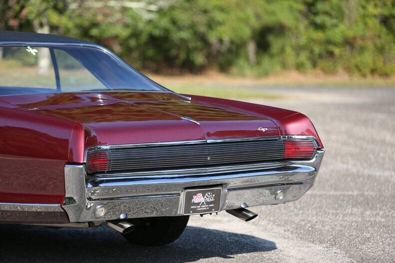 1965 Pontiac Grand Prix
