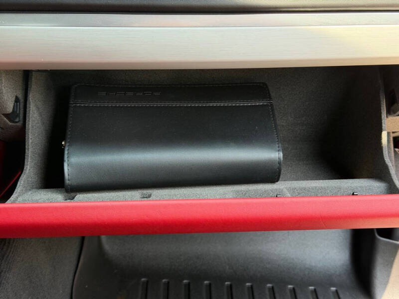 2016 Porsche Cayenne GTS