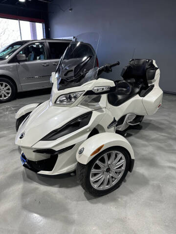 2017 Can-Am Spyder RT