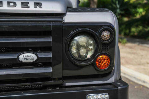 1984 Land Rover Defender