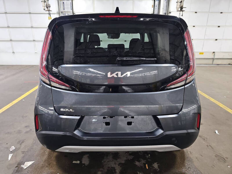 2025 Kia Soul LX