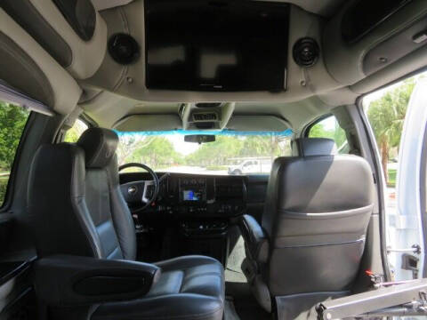 2017 Chevrolet Express 2500