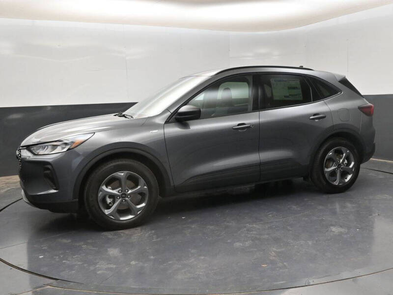 2025 Ford Escape Hybrid ST-Line