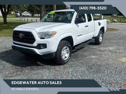 2017 Toyota Tacoma SR