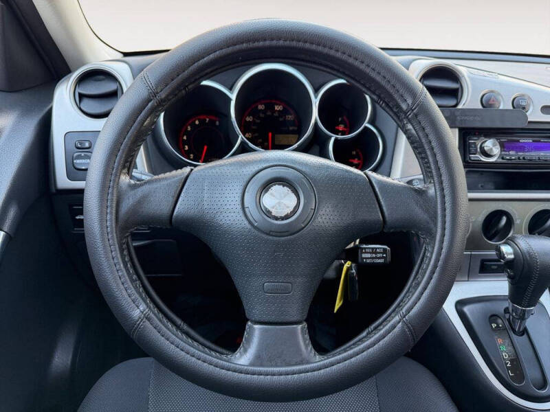 2004 Toyota Matrix