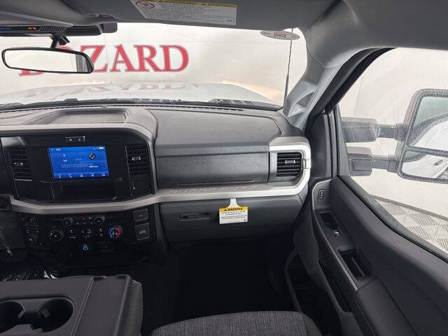 2026 Ford F-350 Super Duty XLT