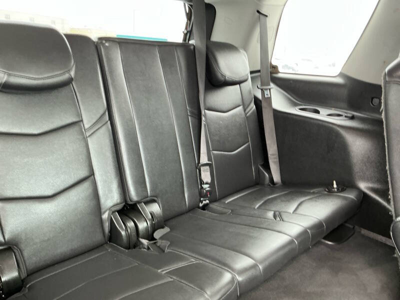 2018 Cadillac Escalade Luxury