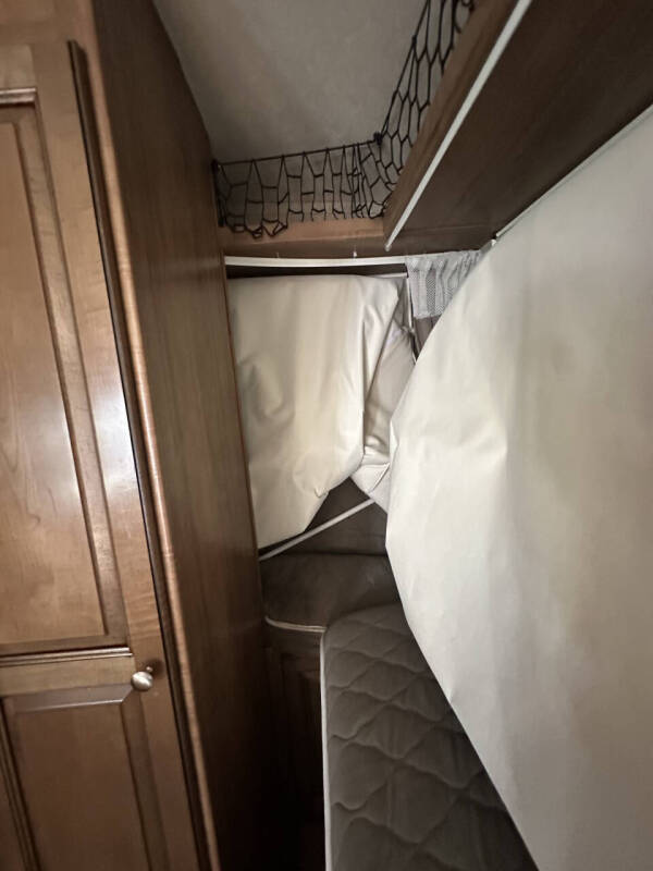 2016 Forest River Rockwood  Roo 233S