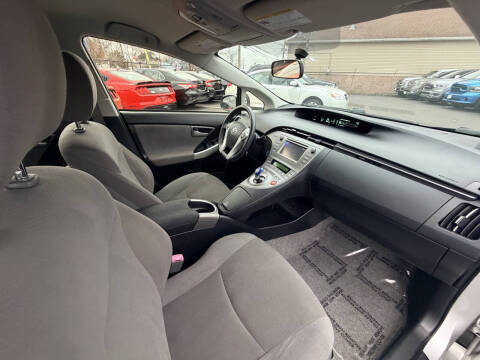 2013 Toyota Prius Three