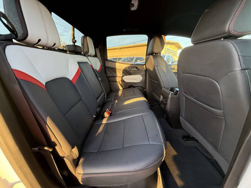 2024 GMC Canyon AT4X